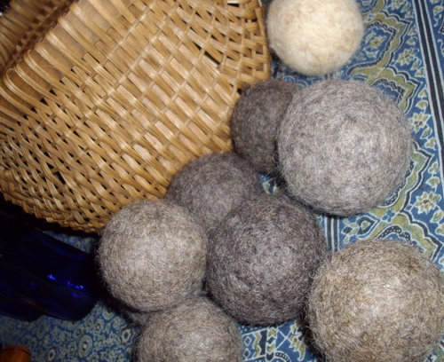 Usw wool dryer balls for natural cleaning