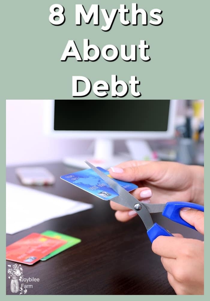 cut debt by cutting a credit card