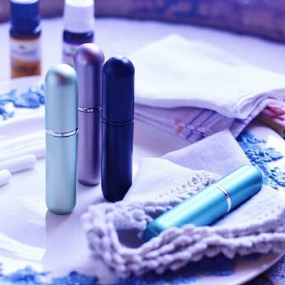 Two Ways to Use an Essential Oil Inhaler for Quick Relief