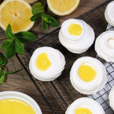 Lemon Pavlova Recipe