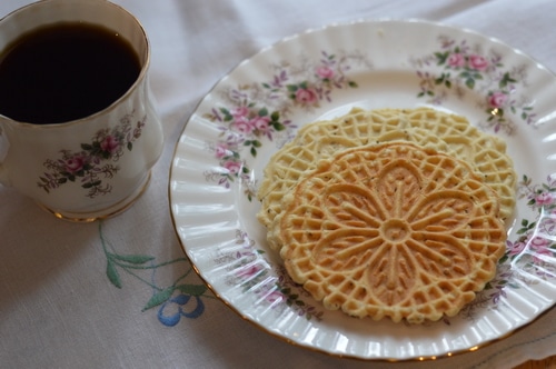 Pizzelles anise 2