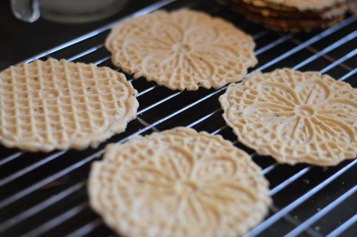 Pizzelles anise 7