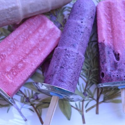 Healthy Blueberry Popsicles With Just 3 Ingredients