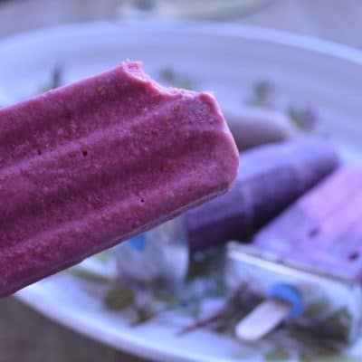Healthy Raspberry Ice Pops to Cool the Summer Heat