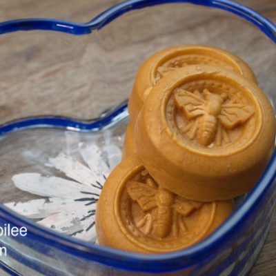 Frankincense and Myrrh Soap Recipe for DIY Holiday Giving